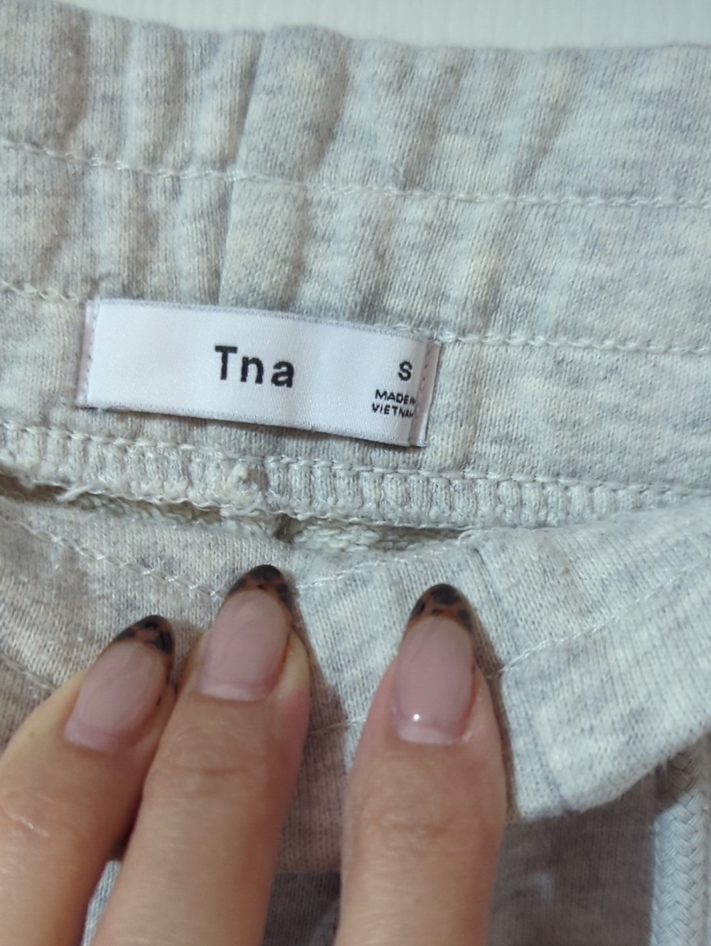 TNA Sweatpants - Picture 5 of 5